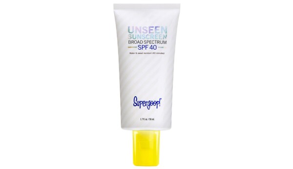 bloqueador-fps-spf-fragancia-proteccion solar-textura-base-imperfecciones-supergoop