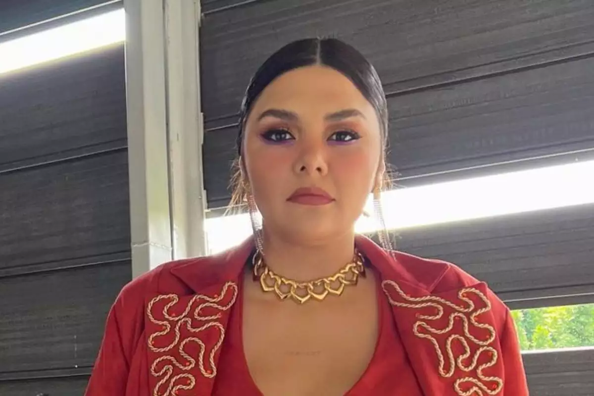 Yuridia confirma que está embarazada