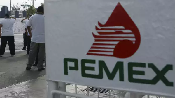 Pemex letrero