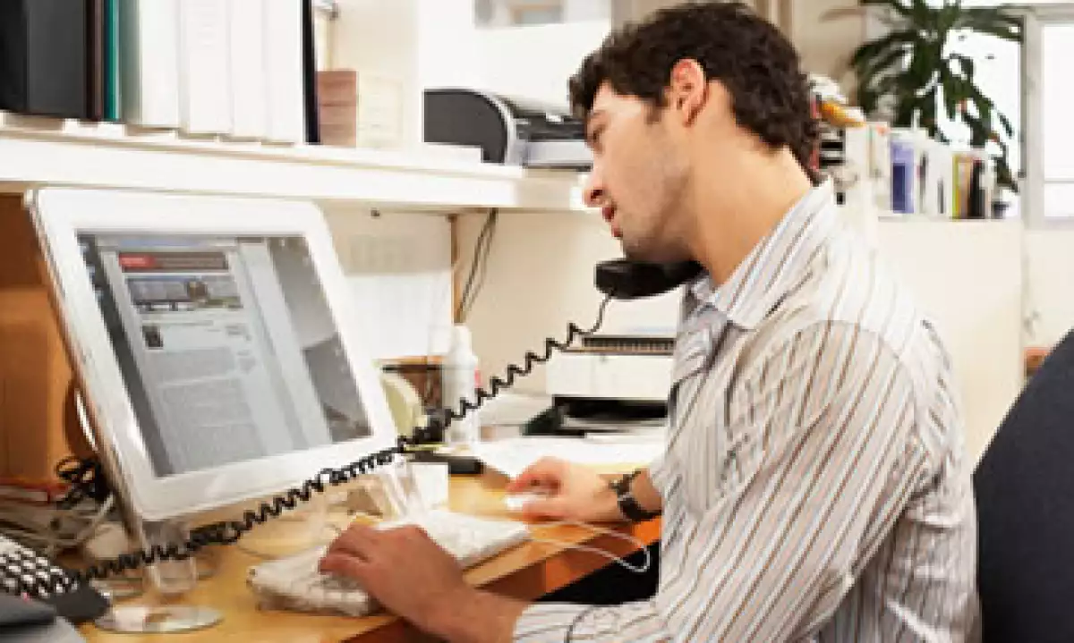 Para aprender a ser tu propio jefe es necesario que te marques metas y te motives para alcanzarlas. (Foto: Thinkstock)