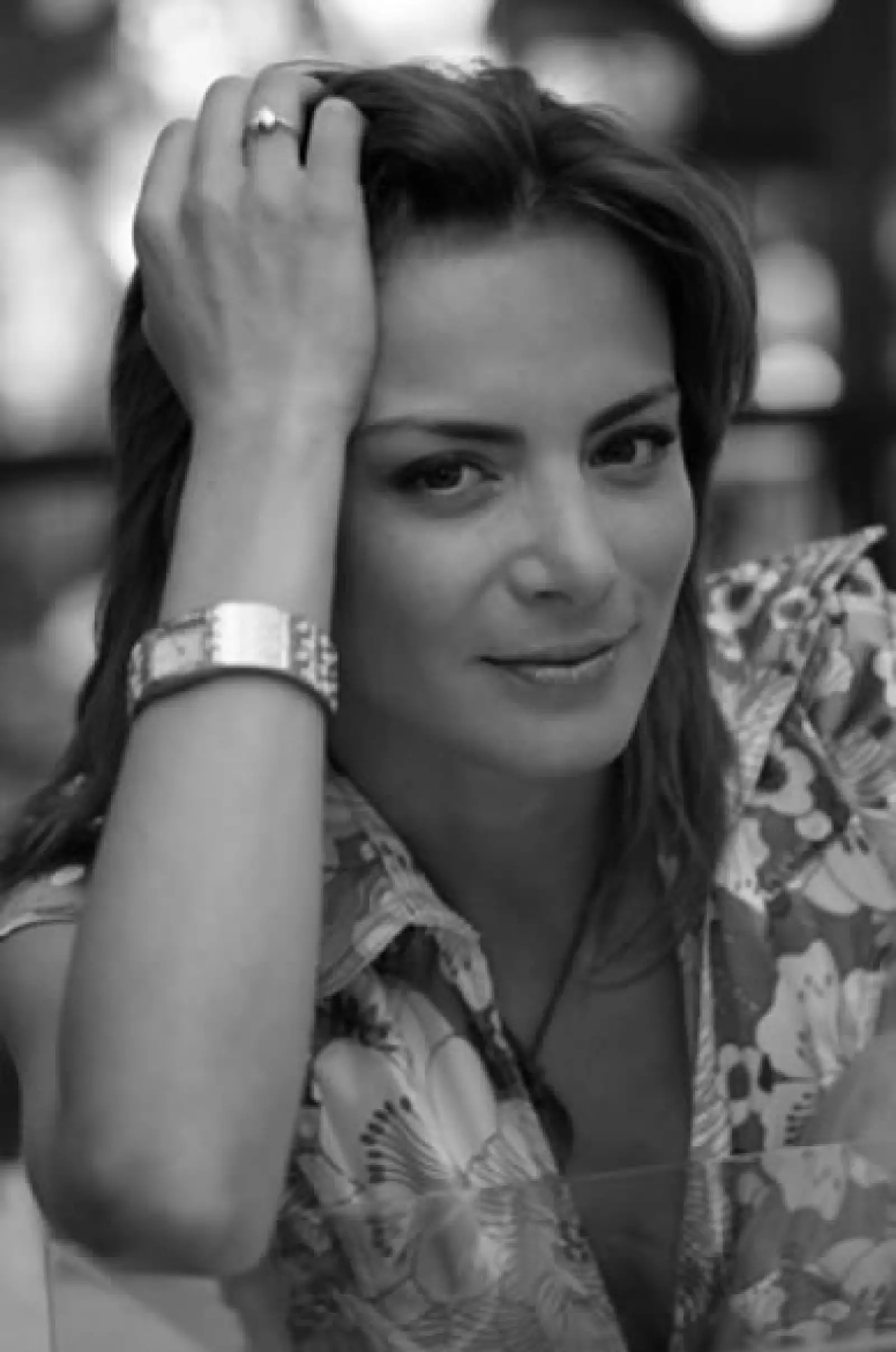 Fue en la telenovela `Cuando seas mía´ donde Silvia se ganó el respeto y popularidad de todo México. Su papel como `La Paloma´fue un éxito rotundo.