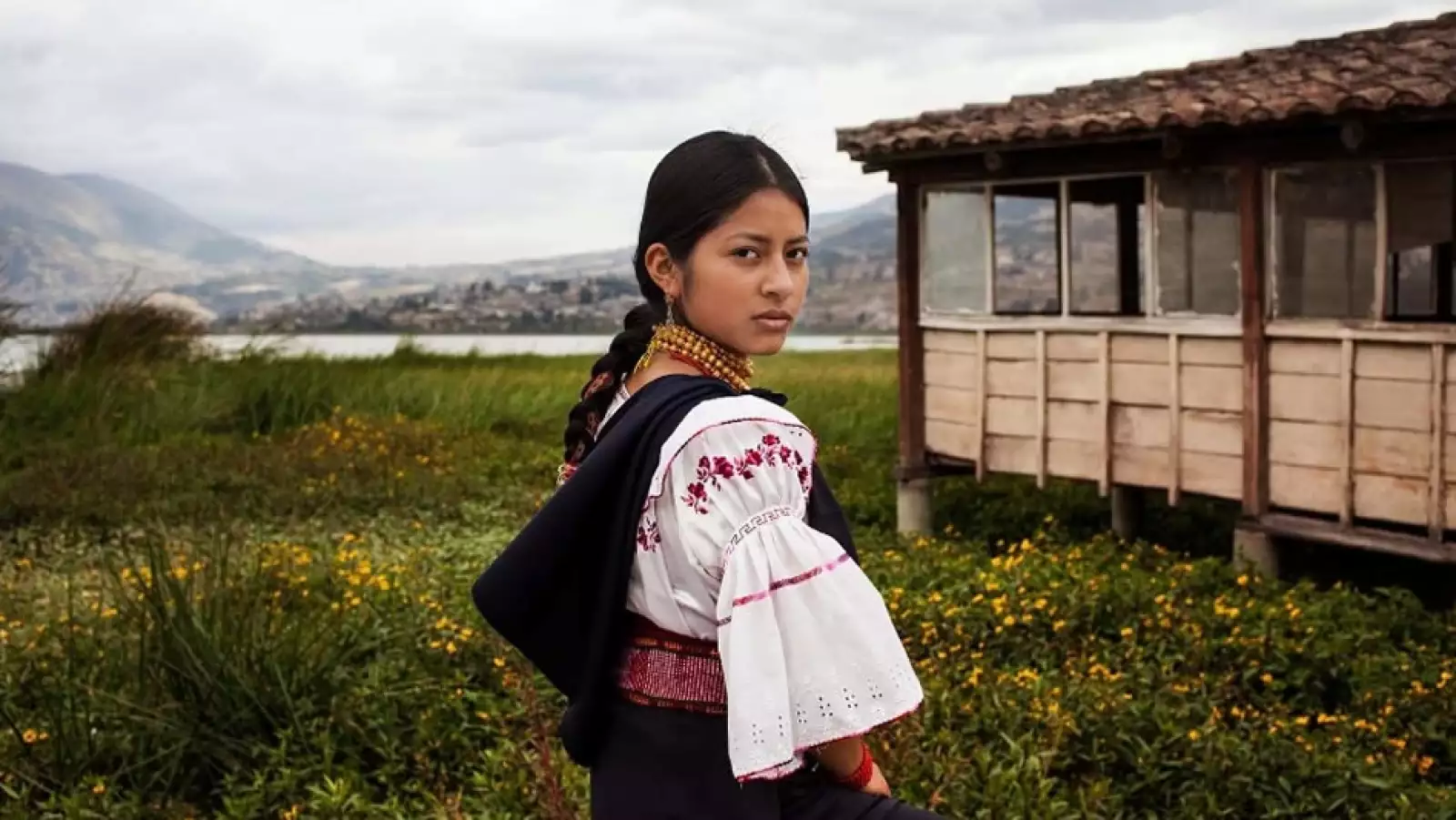 mujer ecuador