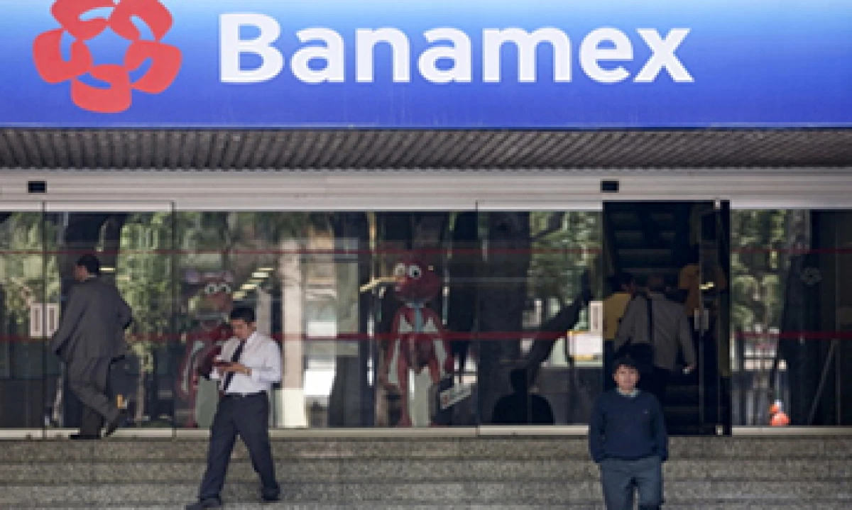 Banamex descubrió que Oceanografía parecía haber falsificado cuentas por cobrar a Pemex. (Foto: Archivo)