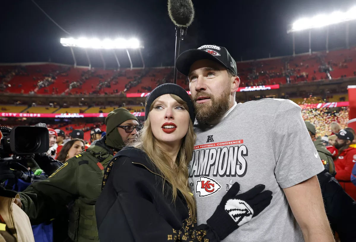 Taylor-Swift-Travis-Kelce