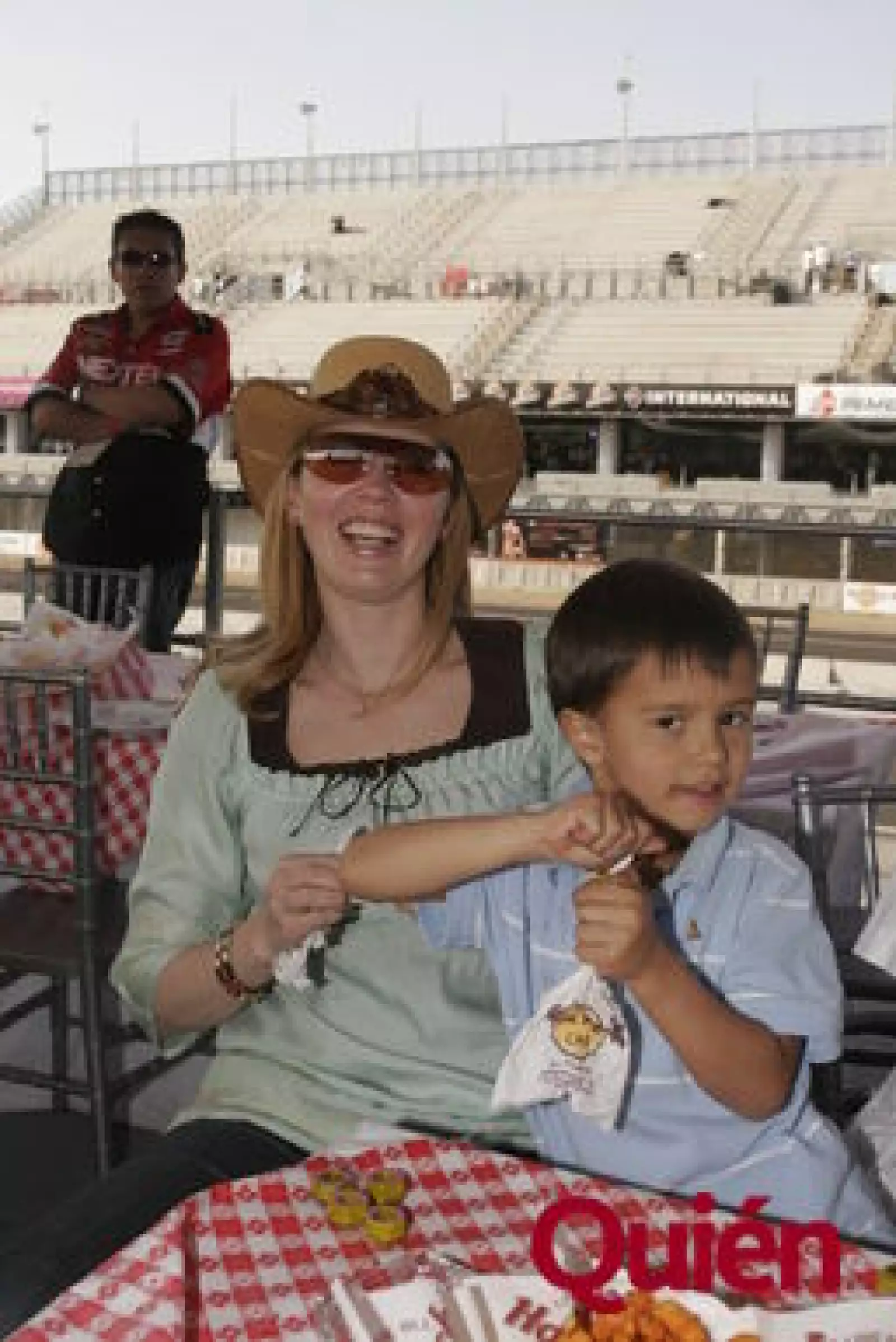 Mónica Zinser, Juan Pablo Zinser