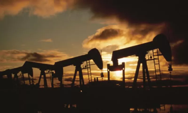 Las liberaciones de reservas petroleras en el pasado han sido coordinadas por los 28 miembros de la Agencia Internacional de Energía. (Foto: Thinkstock)