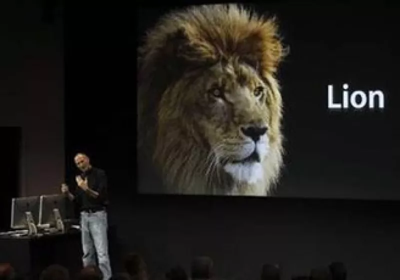 Steve Jobs presentó los nuevos productos de Apple en California.  (Foto: Reuters)