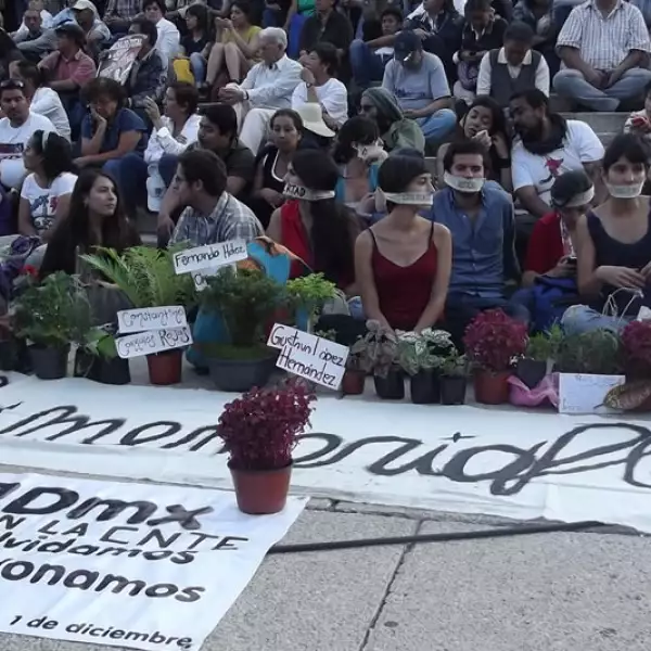 Marcha por 45 aniversario del 2 de octubre
