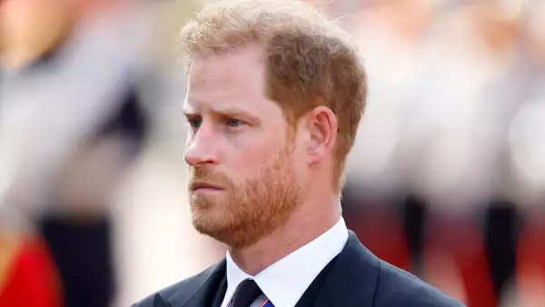 The Coffin Carrying Queen Elizabeth II Is Transferred From Buckingham Palace To The Palace Of Westminster
