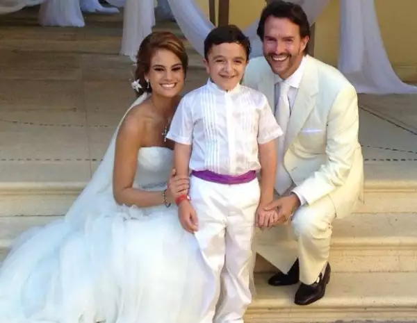 Fernando Landeros y Paola Albarrán unieron sus vidas en Acapulco.