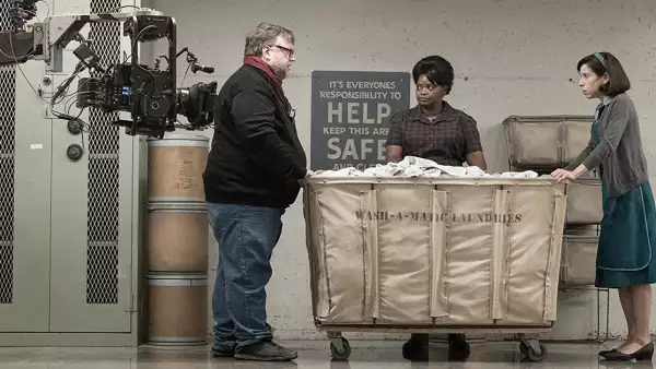 Guillermo del Toro en el set de 'Shape of Water'
