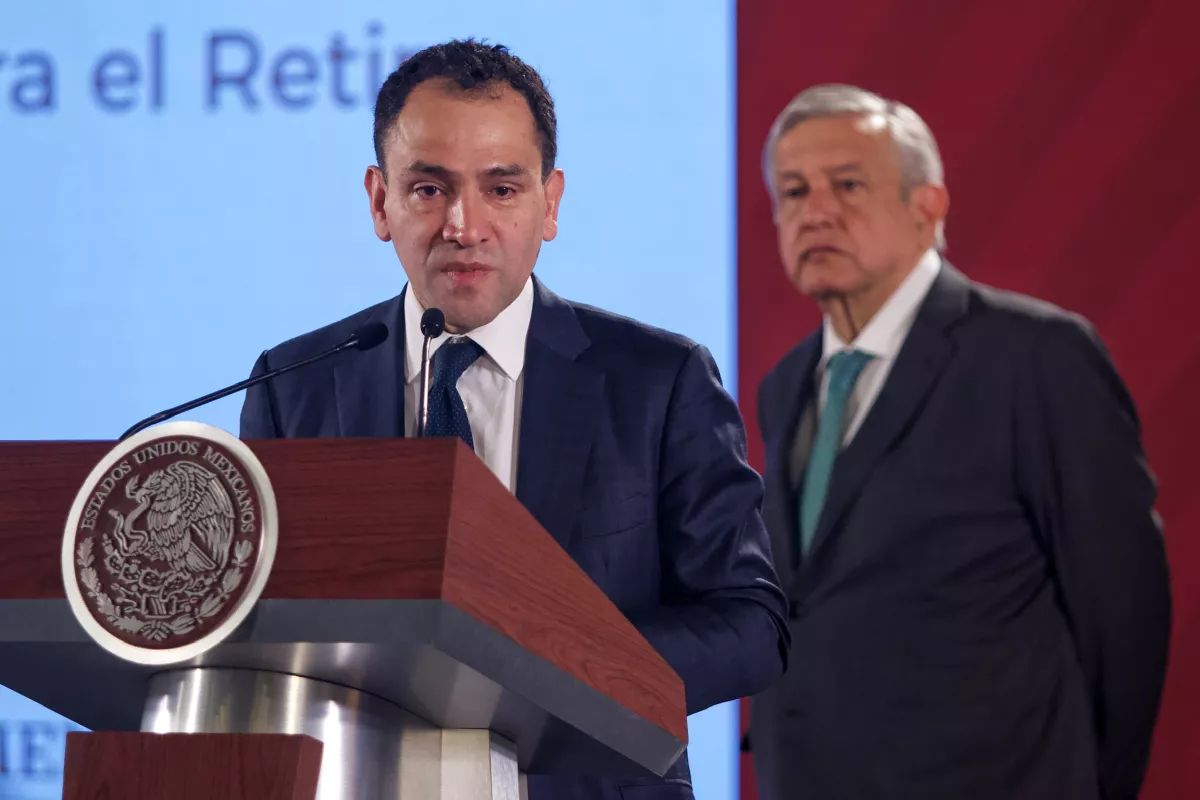 190904 Arturo Herrea AMLO co.jpeg