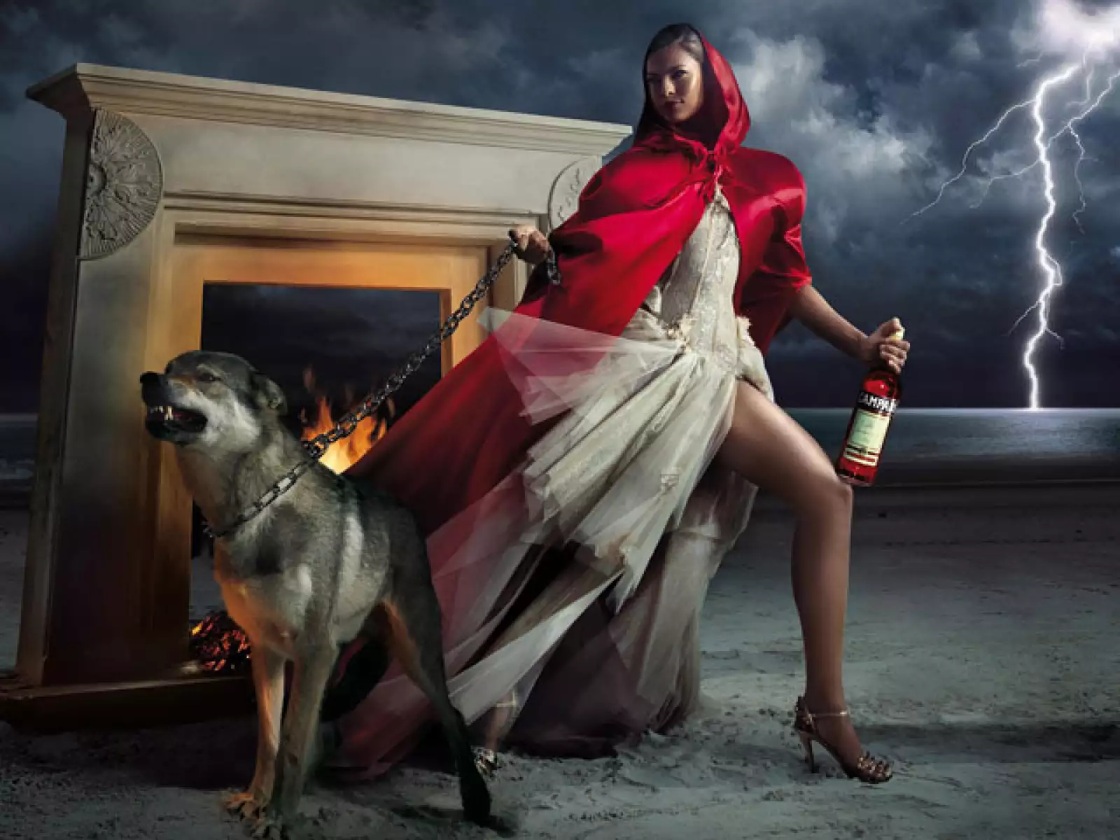 La revista Askmen.com la consideró como la `actriz más deseable del 2009´.