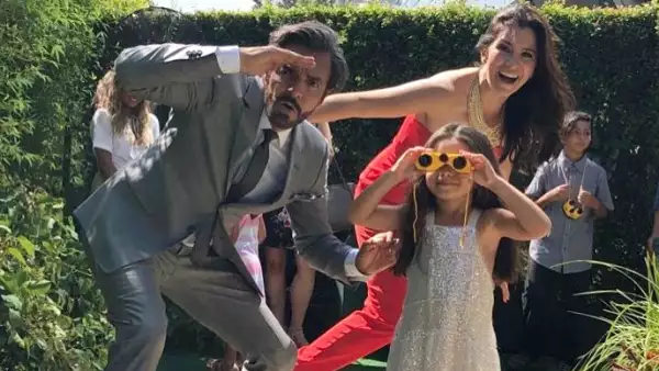 Eugenio Derbez, Alessandra Rosaldo y Aitana