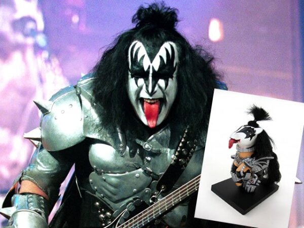 GENE SIMMONS. Vocalista del famoso grupo de rock Kiss.