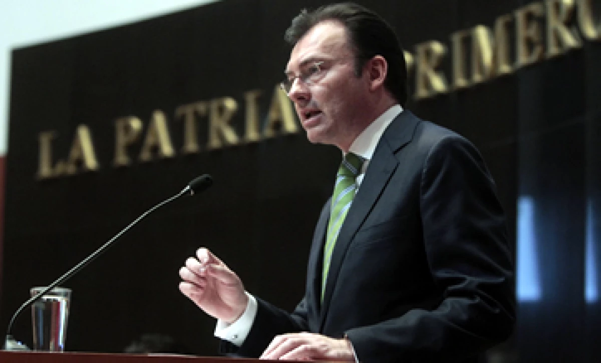 El Gobierno destina tiempos oficiales al anunció de ayuda para los damnificados, adelanta Videgaray(Foto: Notimex)