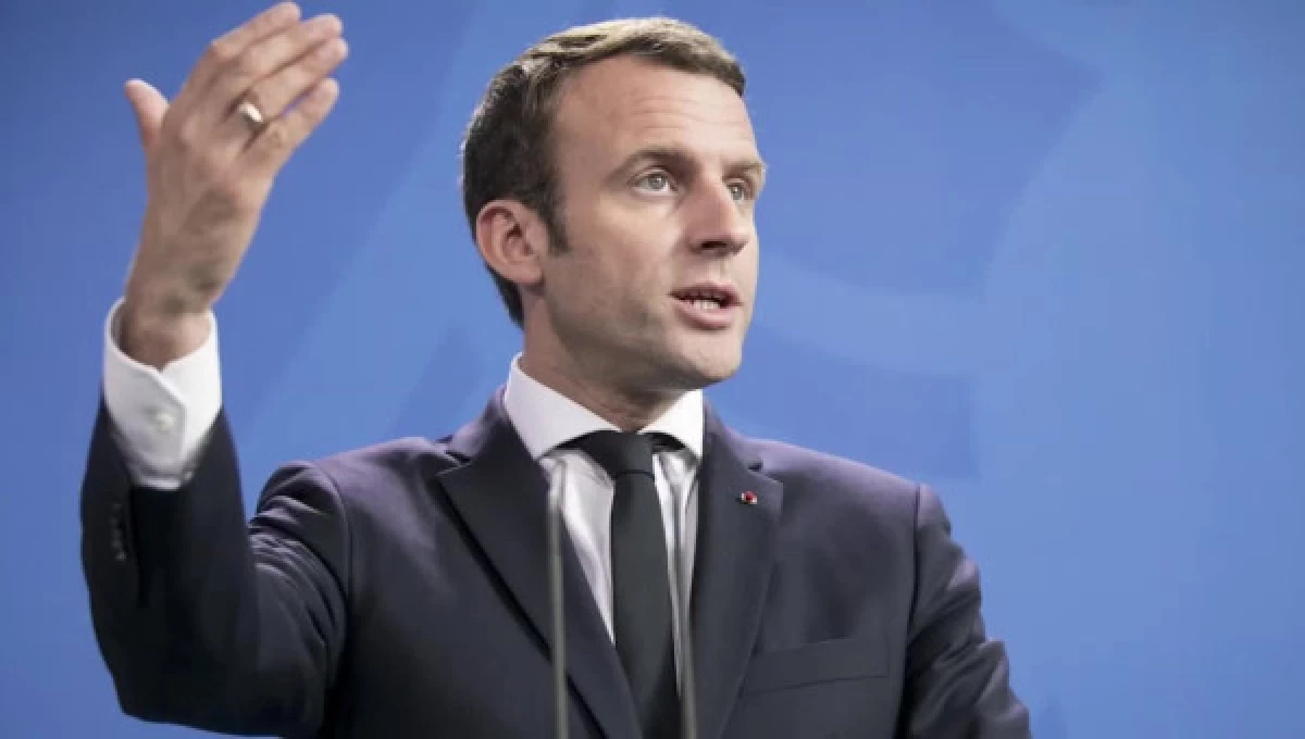 Macron responde: “Hagamos nuestro planeta grande otra vez”