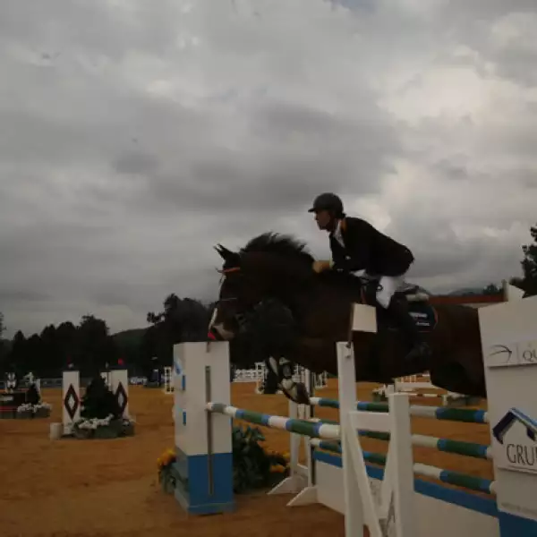 Peyrelonge poresentado por Scappino