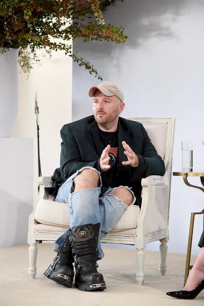 demna gvasalia balenciaga marca influyente