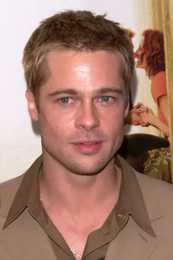 Brad Pitt tenía un defecto en el trasero que lo avergonzaba reveló Geena Davis