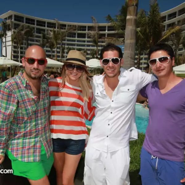 Paulo Orendain,Courtney Gornall,Mauricio Infanzon y Alejandro Zúñiga.