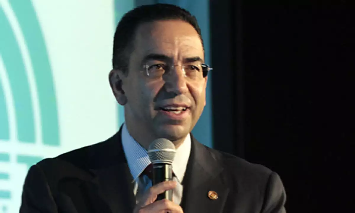 Lozano prevé que la comisión permanente convoque a extraordinario el jueves próximo. (Foto: Notimex)