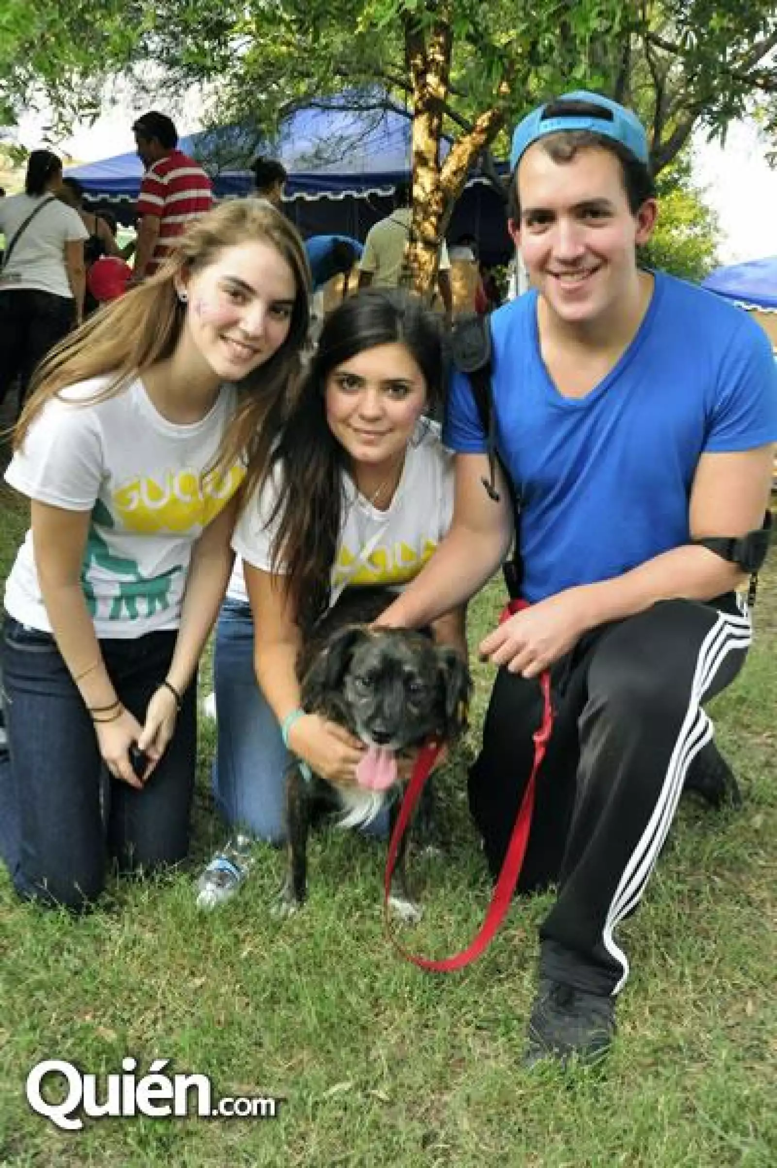 Mariel Ibañez,Monse Iga,Gerardo Iga y Pulgas