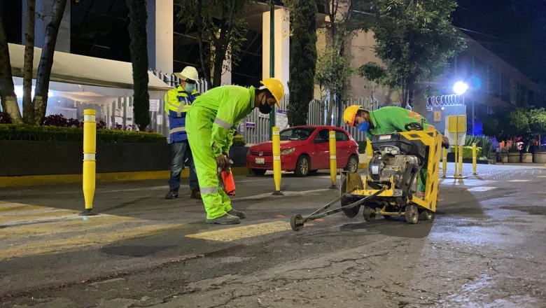 Avance de la ciclovía de Insurgentes