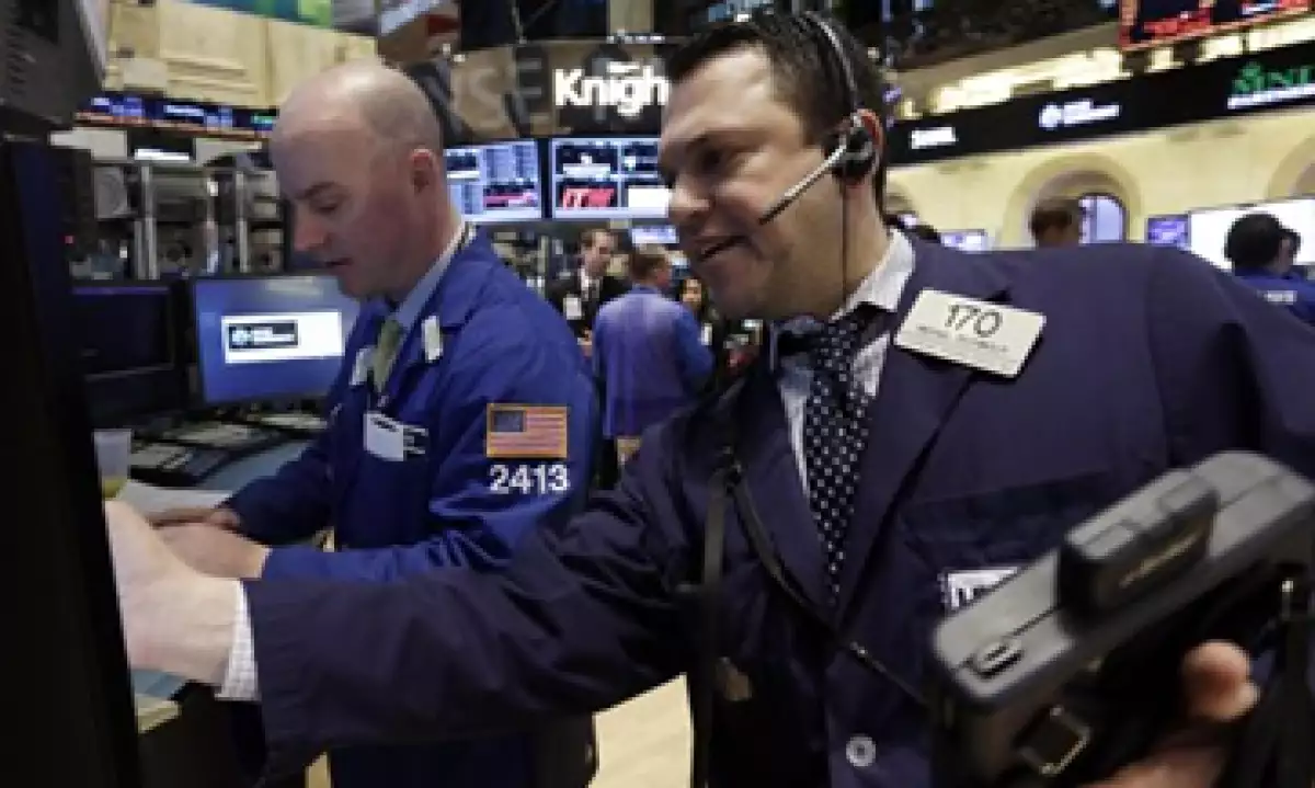La Fed compra actualmente 85,000 mdd en bonos para alentar la recuperación económica. (Foto: Getty Images)