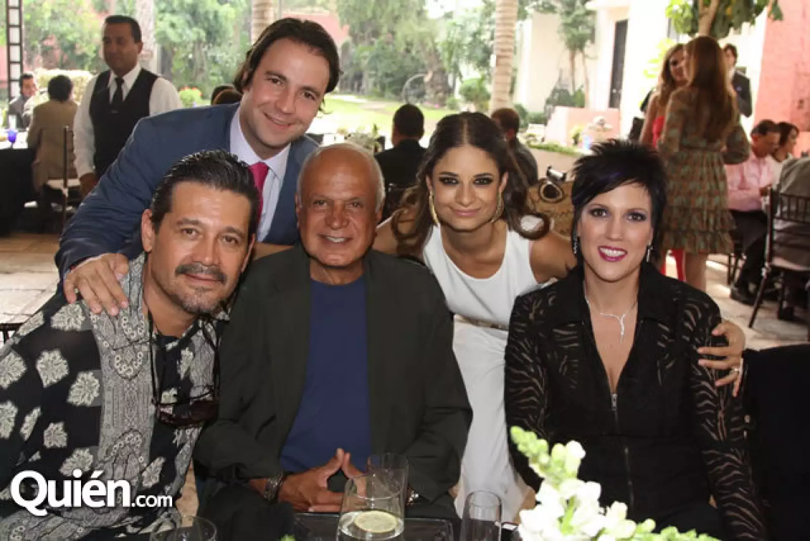 Los novios con Octavio, Juan Eduardo y Erica de Rábago