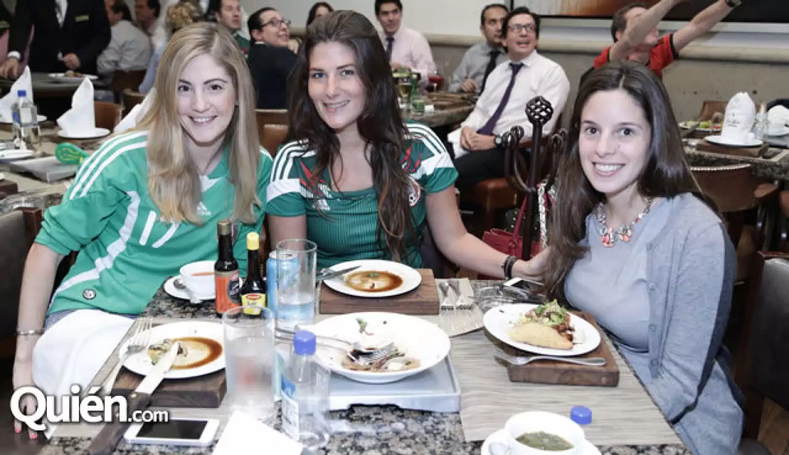 Talía Fainsod,Michelle Ronay,Rosy Achar