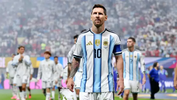 ¿De cuánto es la fortuna de Lionel Mess, formada por salarios históricos hasta un contrato vitalicio con Adidas? 