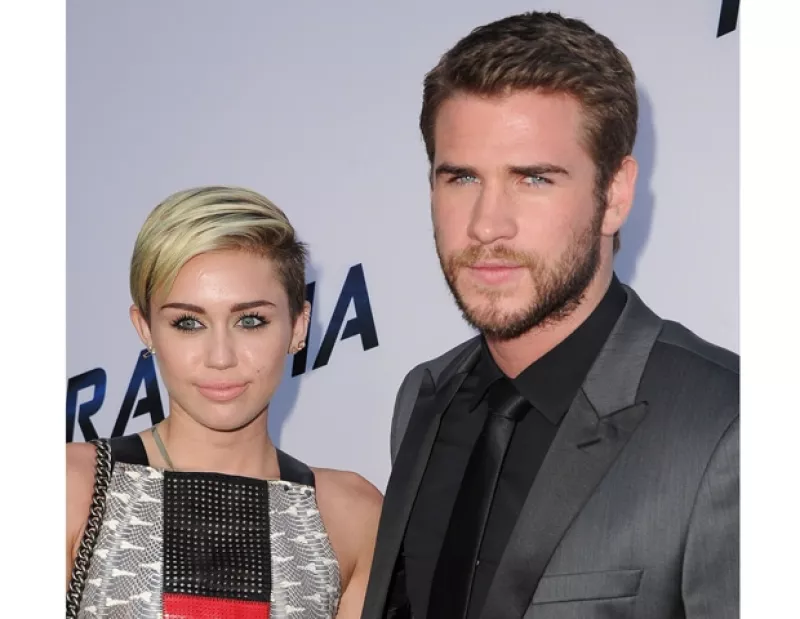 Ahora que se ha hecho pública su separación, Hemsworth le habló a Cyrus para decirle que no quiere de regreso el anillo Neil Lane que le dio hace un año.