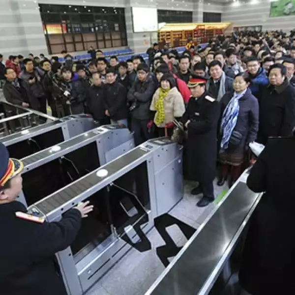 China presenta su nuevo tren bala