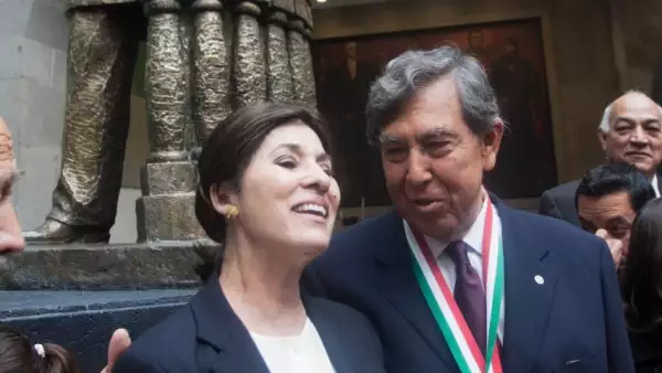 Cuauhtémoc Cárdenas y Celeste Batel