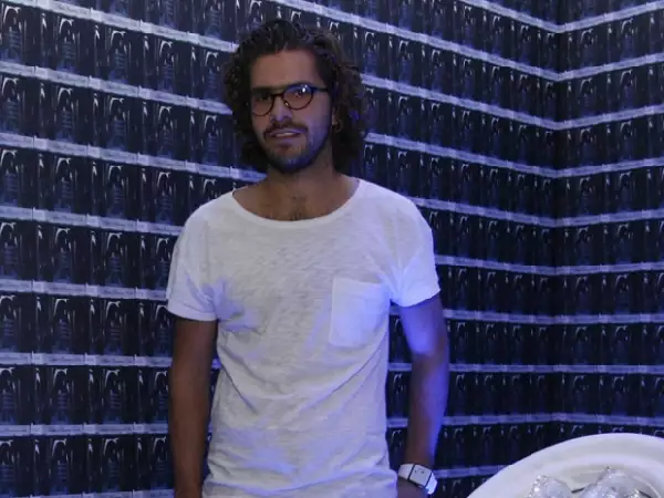 Antes de culminar sus estudios profesionales el joven ya teníia una amplia cartera de clientes