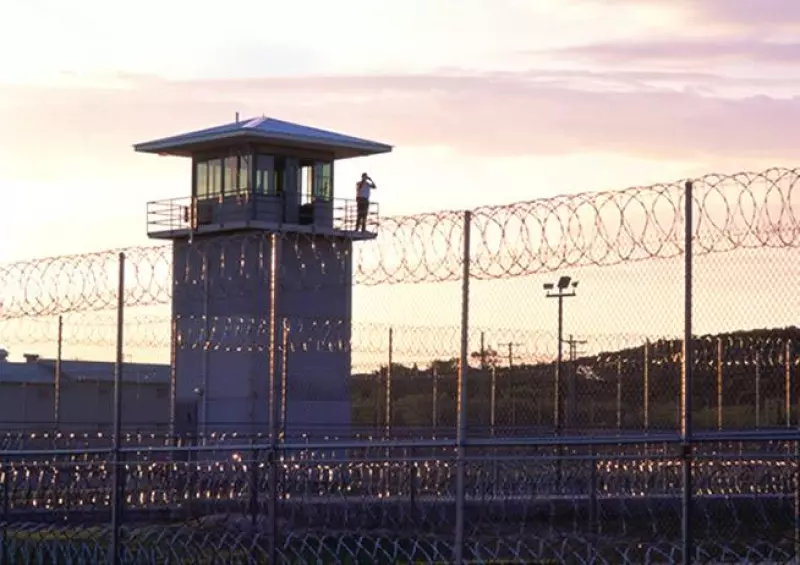 AMLO liberará a presos sin sentencia mayores de 75 años (imagen genérica de un penal federal)