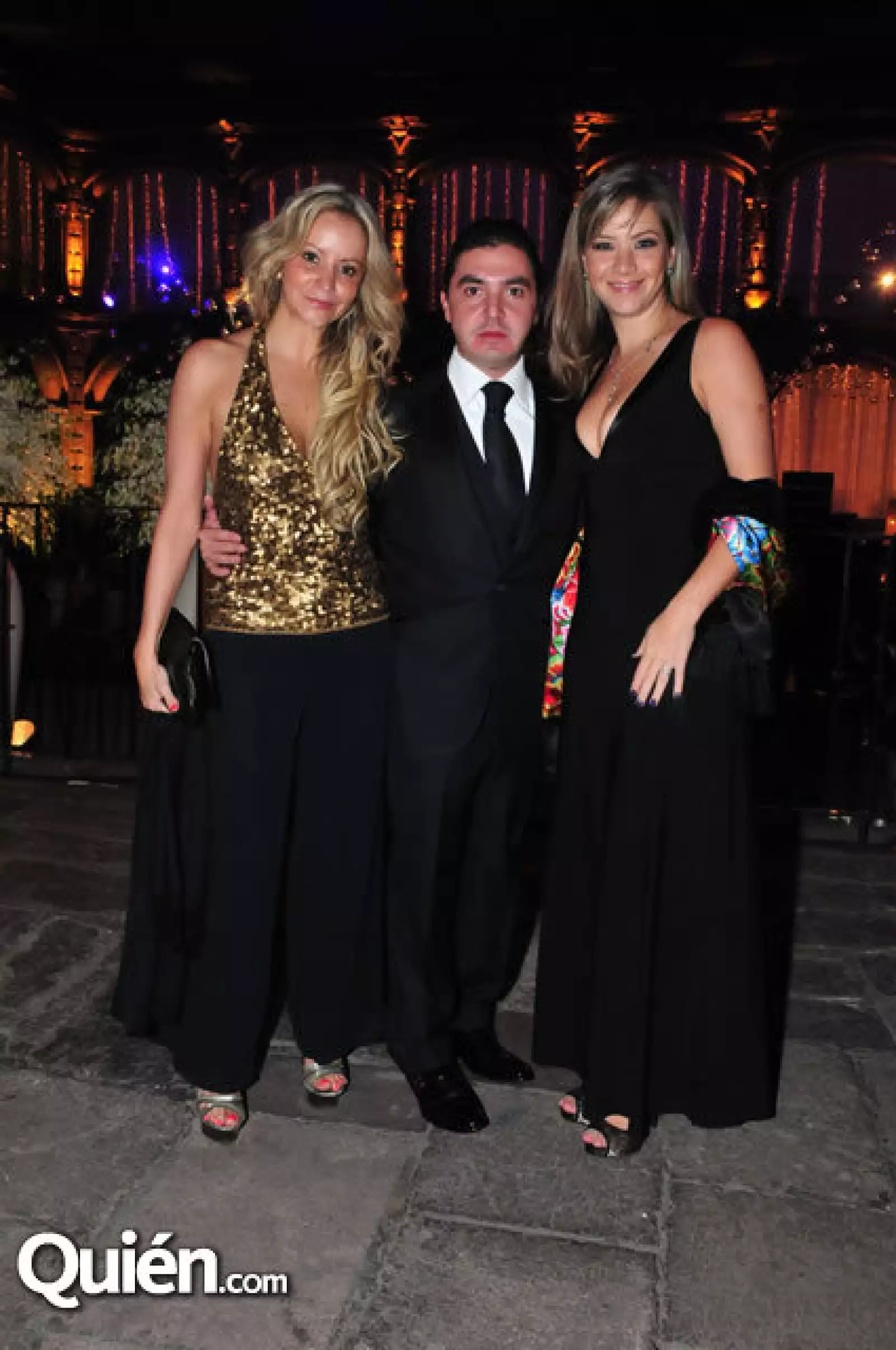 Beatriz Ibarra,Emilio Melgar,Mara Almada