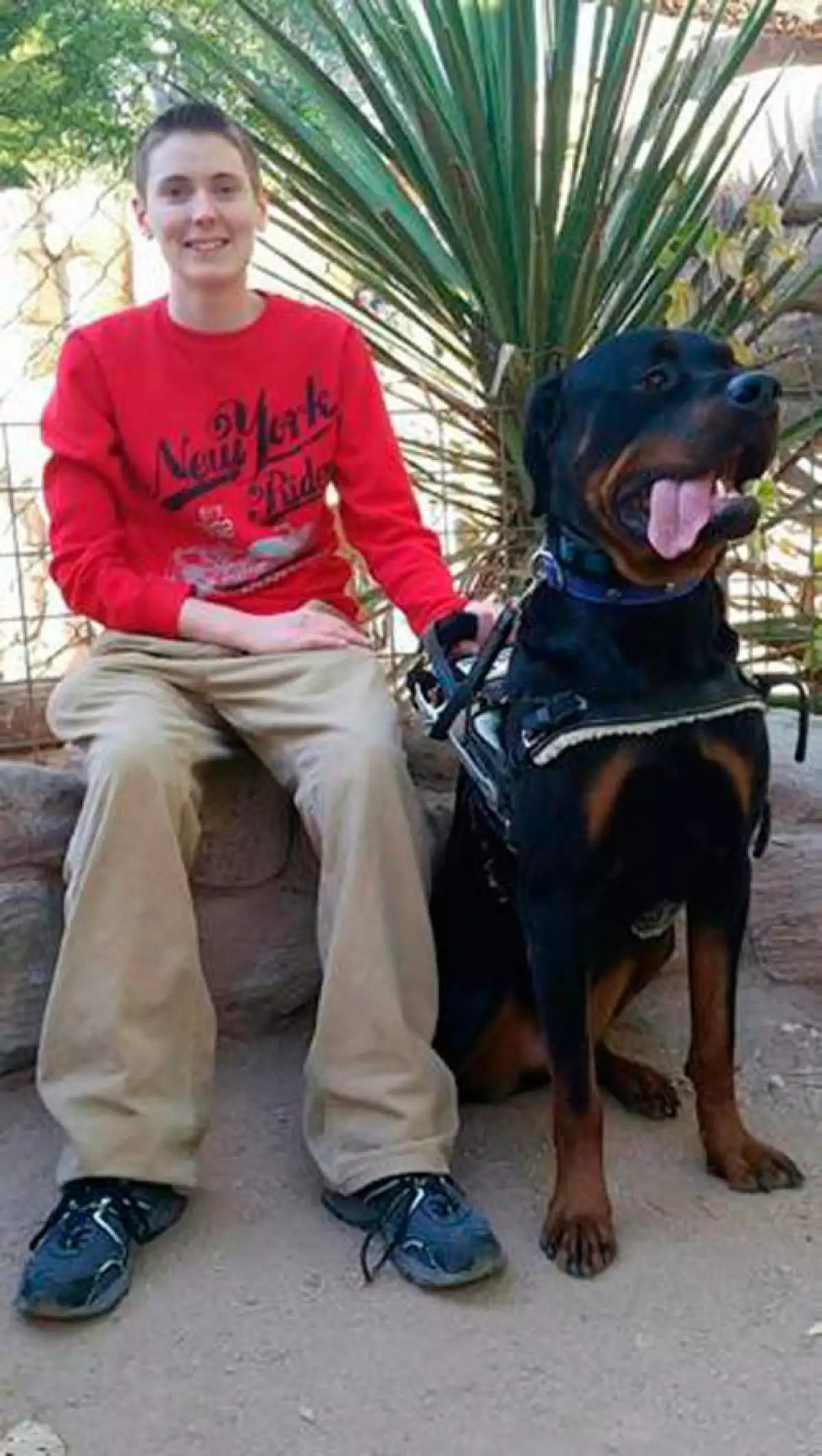 Los policías se sintieron atacados al ver a Kayden Clarke con un cuchillo en la mano, pues tenía Asperger y entró en crisis.