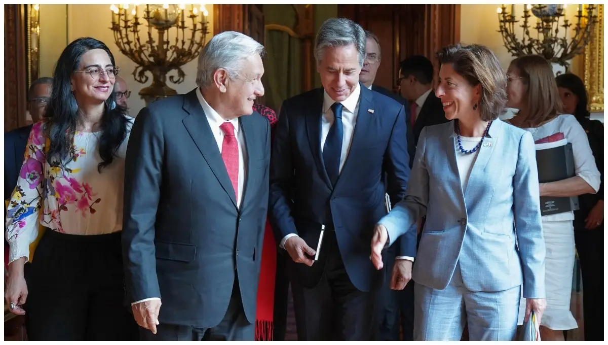 amlo-blinken (1).jpg