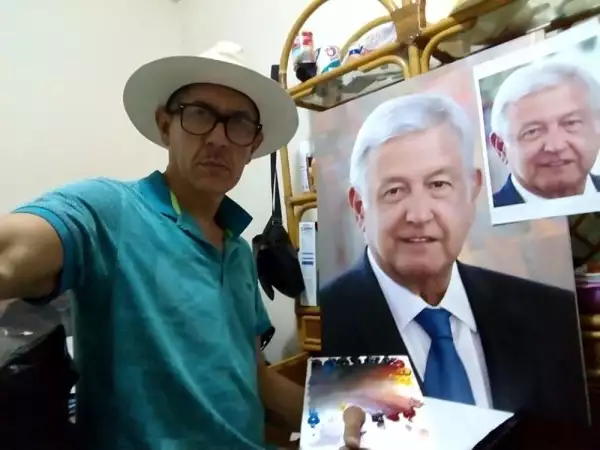 Ernesto Ríos Rocha pintando cuadro de Andrés Manuel López Obrador. .jpg