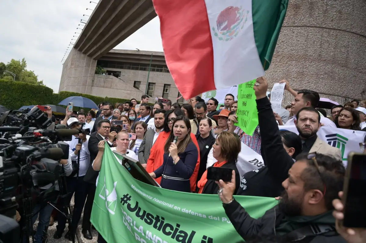 Protesta Trabajadores del PJF