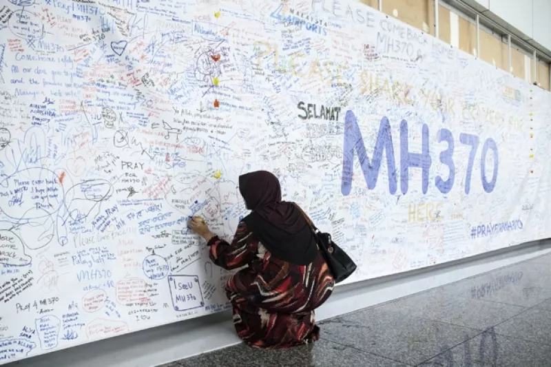 Te presentamos algunos datos fundamentales para enterarte de los detalles de la misteriosa desaparición del vuelo procedente de Kuala Lumpur con destino a Beijing, el cual nunca llegó a su destino.