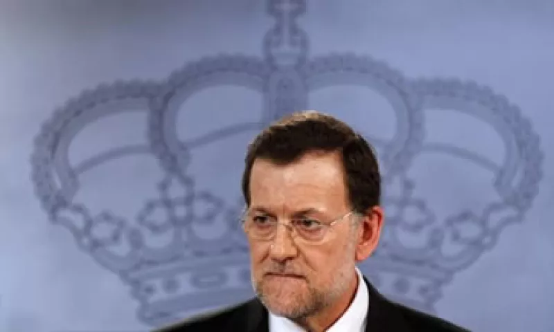 Rajoy indicó que es necesario tomar medidas urgentes para que la banca pueda deshacerse de activos inmobiliarios. (Foto: Reuters)