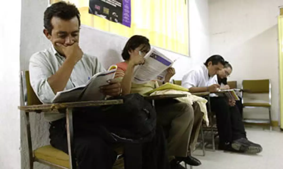 Los analistas esperaban una tasa de desempleo desestacionalizada de 5.47% en junio. (Foto: AP)