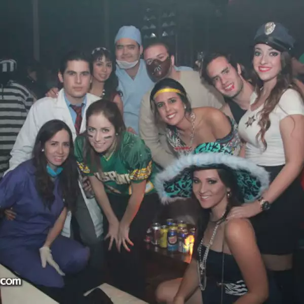 Selina Arce,Mercedes Arce,Marcela Lo%u0301pez,Adan Pe%u0301rez,Lorena Montemayor,Armando Gil,Jorge Villarreal,Mariana Domi%u0301nguez,Alejandro Lo%u0301pez y Mari%u0301a Sepeda