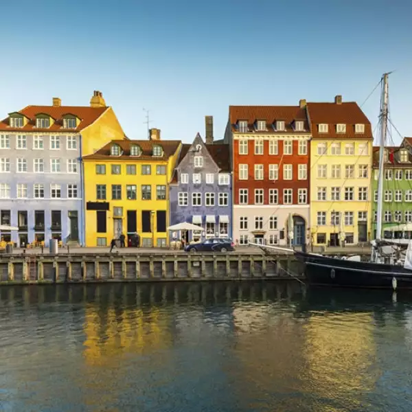 Copenhague subió cinco puestos en la encuesta y se coló en las primeras diez posiciones de las ciudades más caras.