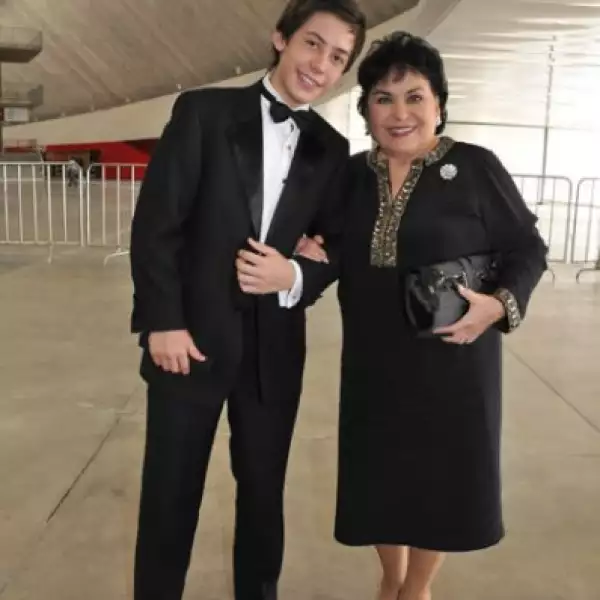 Manuel Monje, Carmen Salinas