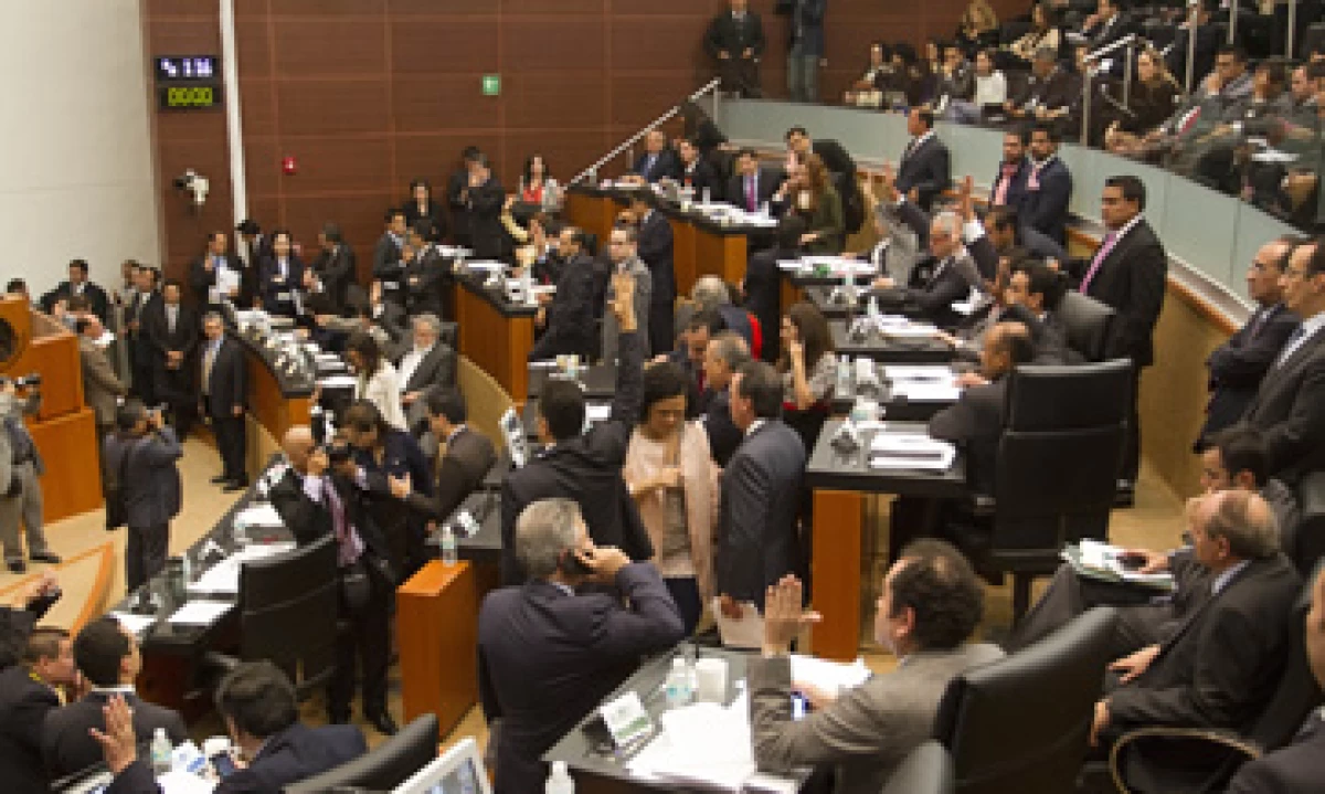 Se espera que este viernes se voten las leyes secundarias en la materia. (Foto: Cuartoscuro)
