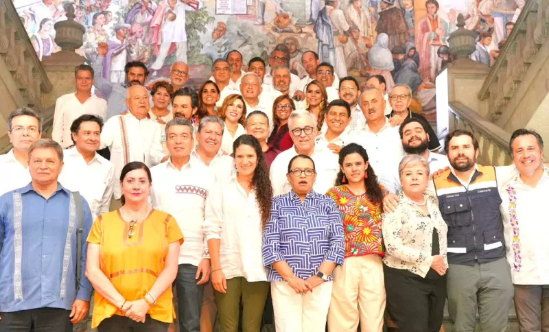 AMLO-gobernadores-oaxaca.jpeg